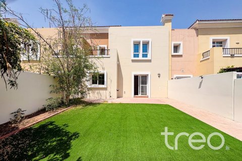 Villa en Arabian Ranches, Dubai, 3 dormitorios, 255.02 m², № 123651