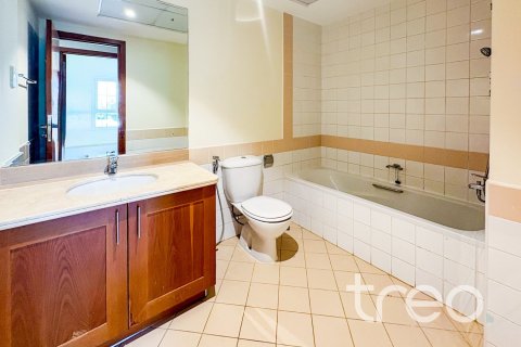 Снять в аренду виллу в Арабиан Ранчес, Дубай: 3 спальни, 255.02м², № 123651 - фото 14