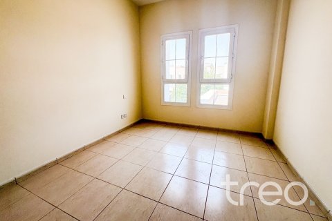 Снять в аренду виллу в Арабиан Ранчес, Дубай: 3 спальни, 255.02м², № 123651 - фото 12