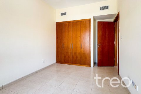 Снять в аренду виллу в Арабиан Ранчес, Дубай: 3 спальни, 255.02м², № 123651 - фото 19