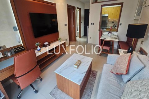 Apartment in Bellevue Towers, Downtown Dubai (Downtown Burj Dubai), Dubai 1 bedroom, 51 sq.m. № 46458 - photo 2
