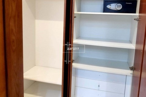 شقة في أبراج بحيرة جميرا, دبي 2 غرف نوم, 122.7 م² رقم 10485 - صورة 18