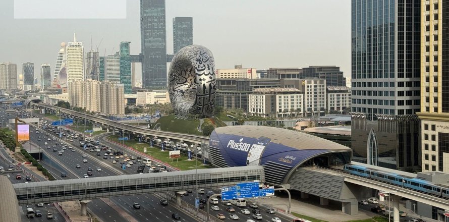 Квартира в Sheikh Zayed Road, Дубай, 3 спальни, 185.8м², № 10483