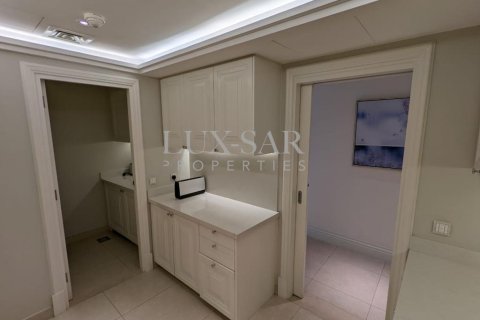 Apartment in Downtown Dubai (Downtown Burj Dubai), Dubai 2 bedrooms, 162.6 sq.m. № 37334 - photo 4