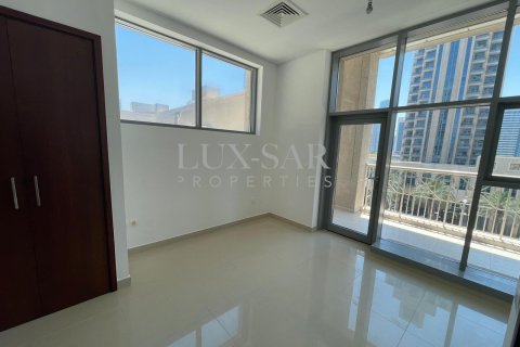 Apartment in 29 Boulevard, Downtown Dubai (Downtown Burj Dubai), Dubai 3 bedrooms, 161.6 sq.m. № 37337 - photo 7