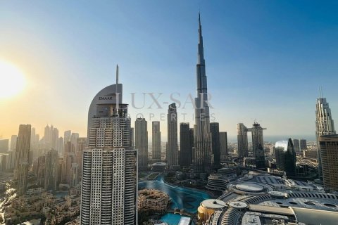 Apartment in The Address Residence Fountain Views, Downtown Dubai (Downtown Burj Dubai), Dubai 3 bedrooms, 207.8 sq.m. № 37335 - photo 1