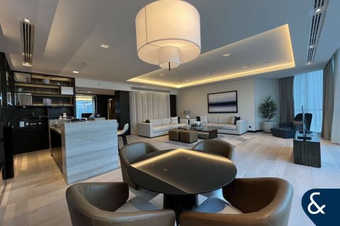 Apartment in Sheikh Zayed Road, Dubai 1 bedroom, 130 sq.m. № 76275 - photo 5