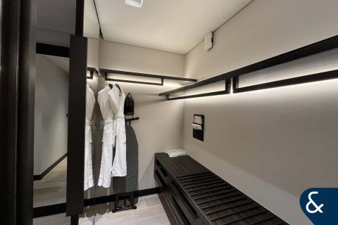 Apartment in Sheikh Zayed Road, Dubai 1 bedroom, 130 sq.m. № 76275 - photo 8