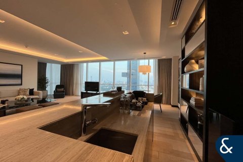 Apartment in Sheikh Zayed Road, Dubai 1 bedroom, 130 sq.m. № 76275 - photo 7