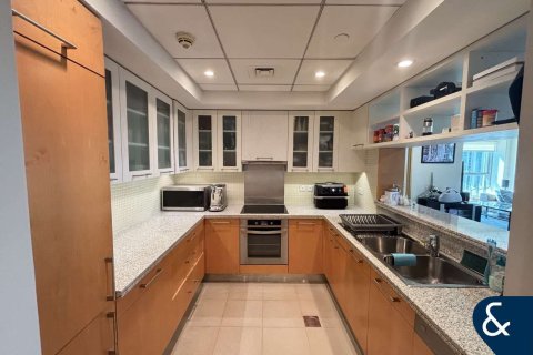 Apartment in Downtown Dubai (Downtown Burj Dubai), Dubai 1 bedroom, 95 sq.m. № 76274 - photo 2