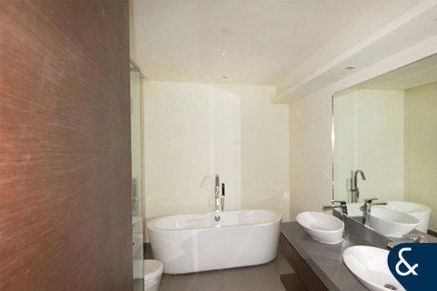 Apartment in City Walk, Dubai 4 bedrooms, 324 sq.m. № 76260 - photo 13