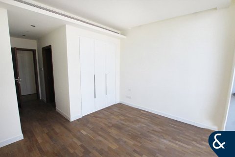 Apartment in City Walk, Dubai 4 bedrooms, 324 sq.m. № 76260 - photo 17