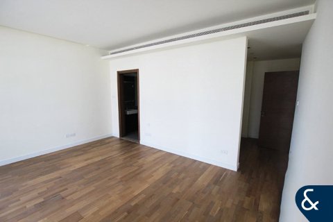 Apartment in City Walk, Dubai 4 bedrooms, 324 sq.m. № 76260 - photo 19