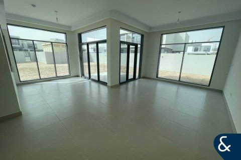 Villa en Dubai South (Dubai World Central), Dubai, 5 dormitorios, 602 m², № 76276 - foto 1