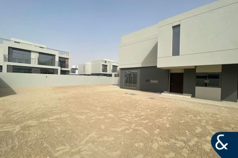 Villa en Dubai South (Dubai World Central), Dubai, 5 dormitorios, 602 m², № 76276 - foto 4