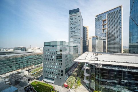 Hotel Apartamento en DIFC, Dubai, 3 dormitorios, 155 m², № 22864 - foto 10