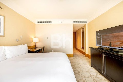 Hotel Apartamento en DIFC, Dubai, 3 dormitorios, 155 m², № 22864 - foto 5
