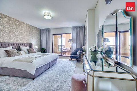 Appartement à Palm Jumeirah, Dubai, 2 chambres, 182.6 m², № 118984 - photo 2