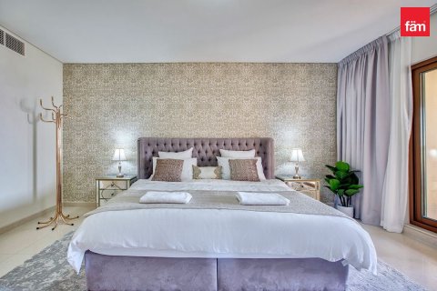 Appartement à Palm Jumeirah, Dubai, 2 chambres, 182.6 m², № 118984 - photo 10