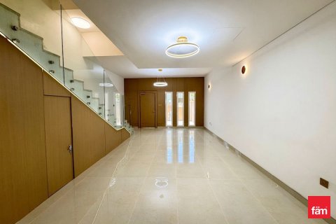 Adosado en Dubai, 4 dormitorios, 130.1 m², № 118981