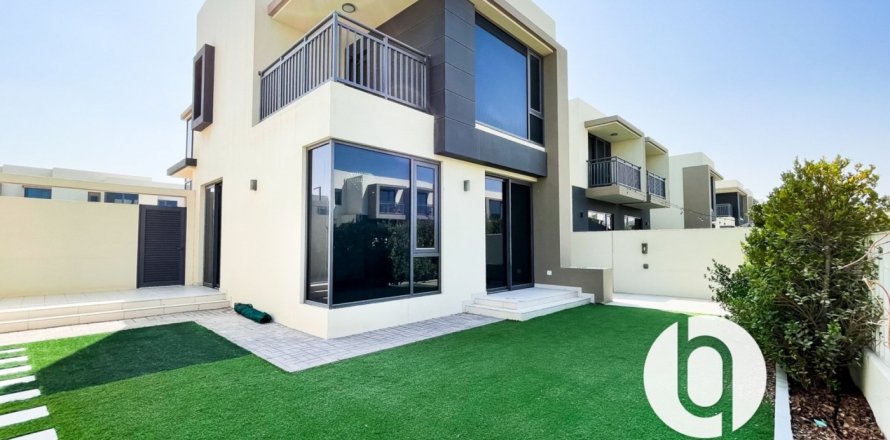 Villa in Dubai Hills Estate, Dubai 4 bedrooms, 229 sq.m. № 133050