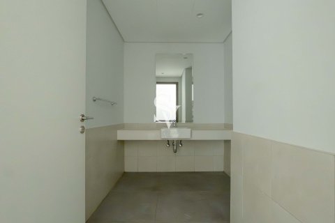 Снять в аренду квартиру в Аль-Васле, Дубай: 2 спальни, 119м², № 108089 - фото 11