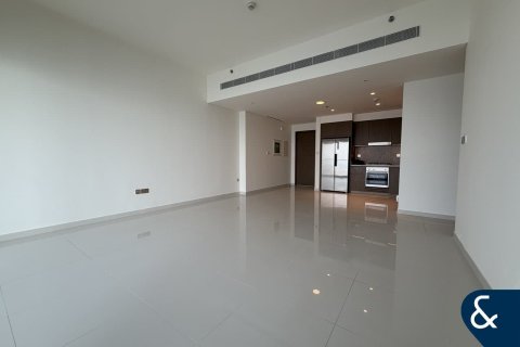 Apartment in EMAAR Beachfront, Dubai Harbour, Dubai 2 bedrooms, 131 sq.m. № 98831 - photo 4