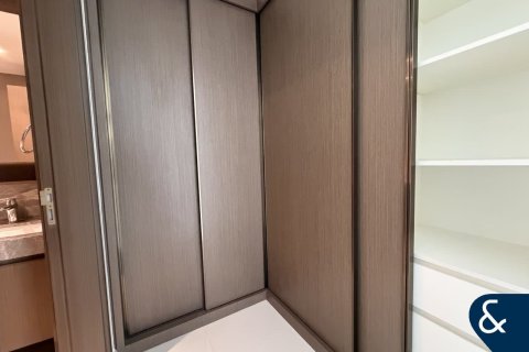 Apartment in EMAAR Beachfront, Dubai Harbour, Dubai 2 bedrooms, 131 sq.m. № 98831 - photo 15