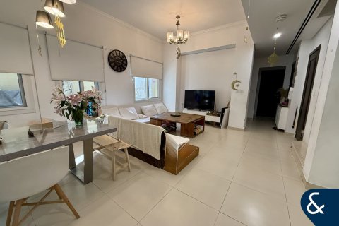 Villa in Dubai Land, Dubai 3 bedrooms, 213 sq.m. № 98834 - photo 2