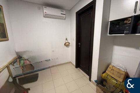 Villa in Dubai Land, Dubai 3 bedrooms, 213 sq.m. № 98834 - photo 8