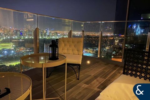 Apartment in Jumeirah Lake Towers, Dubai 3 bedrooms, 280 sq.m. № 98836 - photo 13