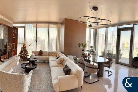 Apartment in Jumeirah Lake Towers, Dubai 3 bedrooms, 280 sq.m. № 98836 - photo 4