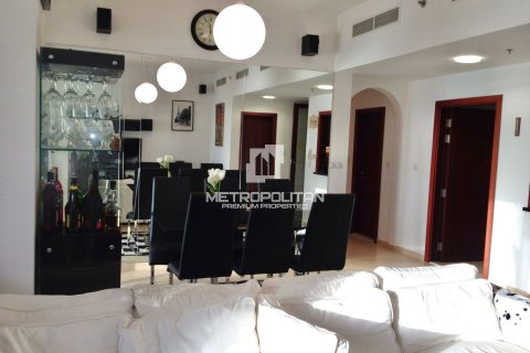 Apartment in Shams, Jumeirah Beach Residence, Dubai 2 bedrooms, 110 sq.m. № 15248 - photo 4