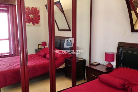 Apartment in Shams, Jumeirah Beach Residence, Dubai 2 bedrooms, 110 sq.m. № 15248 - photo 7