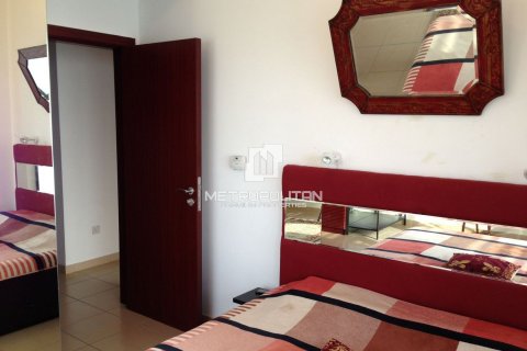 Apartment in Shams, Jumeirah Beach Residence, Dubai 2 bedrooms, 110 sq.m. № 15248 - photo 6