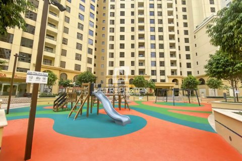 Apartment in Shams, Jumeirah Beach Residence, Dubai 2 bedrooms, 137 sq.m. № 15244 - photo 7