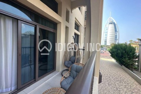Купить квартиру в Madinat Jumeirah Living, Умм-Сукейм, Дубай: 1 спальня, 72м², № 59327 - фото 11