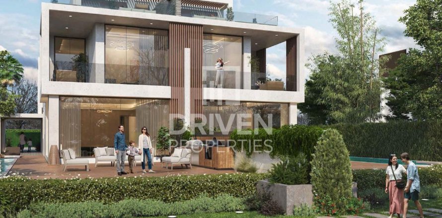 Villa in Dubai 5 bedrooms, 310.48 sq.m. № 126651