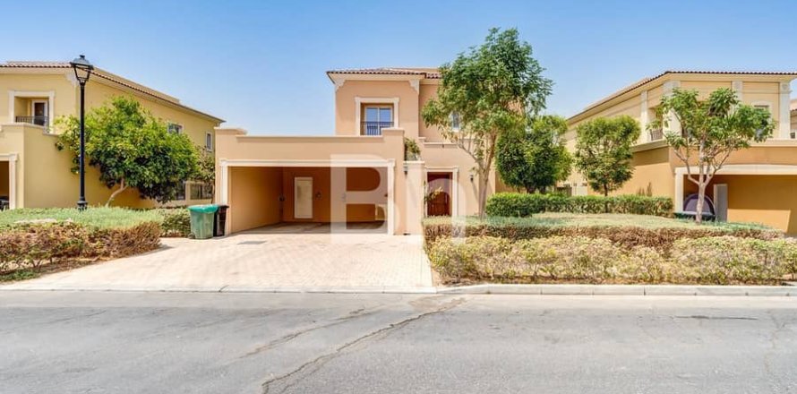 Вилла в Dubai Land, Дубай, 4 спальни, 400м², № 57123