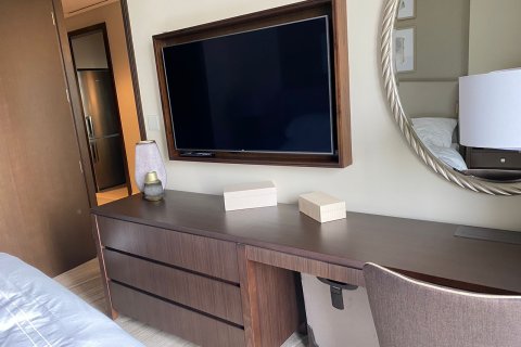 Apartment in Downtown Dubai (Downtown Burj Dubai), Dubai 1 bedroom, 79 sq.m. № 61385 - photo 2