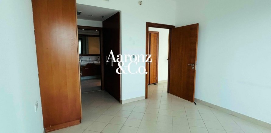 Apartment in The Views, Dubai 1 bedroom, 92 sq.m. № 108776