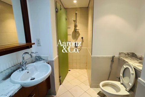 Apartment in The Views, Dubai 1 bedroom, 92 sq.m. № 108776 - photo 16