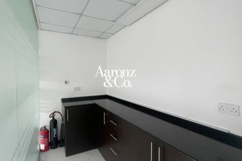 Office in Business Bay, Dubai 95 sq.m. № 108775 - photo 3
