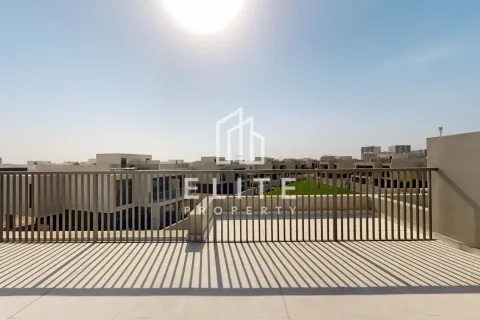 Villa in The Pulse, Dubai South (Dubai World Central), Dubai 4 bedrooms № 85486 - photo 3