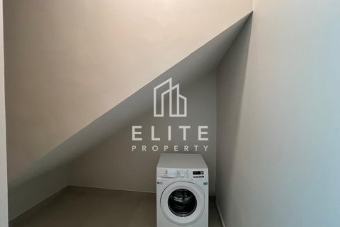 Townhouse in Dubai 4 bedrooms, 205 sq.m. № 85494 - photo 18