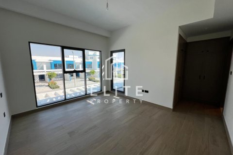 Townhouse in Dubai 4 bedrooms, 205 sq.m. № 85494 - photo 9