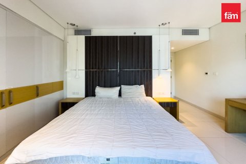Apartment in Business Bay, Dubai 2 bedrooms, 117.8 sq.m. № 10036 - photo 10