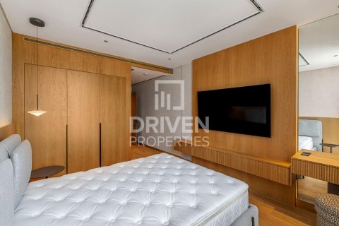 Villa in Jumeirah Bay Island, Jumeirah, Dubai 5 bedrooms, 468.51 sq.m. № 127909 - photo 19