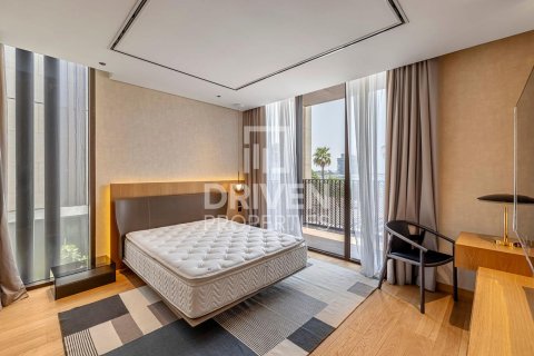 Villa in Jumeirah Bay Island, Jumeirah, Dubai 5 bedrooms, 468.51 sq.m. № 127909 - photo 15
