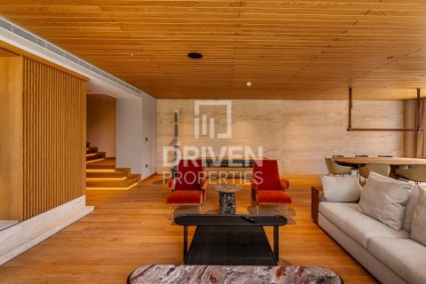Villa in Jumeirah Bay Island, Jumeirah, Dubai 5 bedrooms, 468.51 sq.m. № 127909 - photo 3